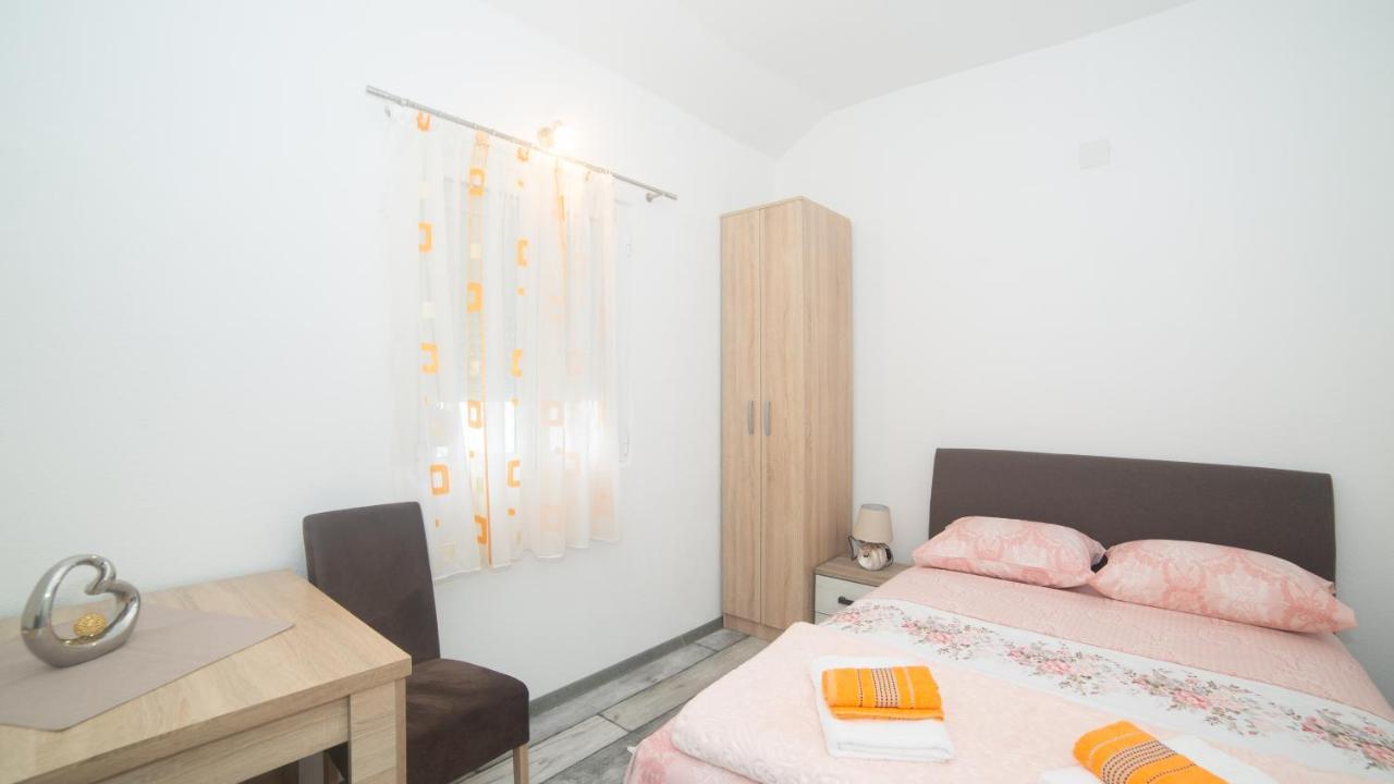 Apartment Milena Virpazar Luaran gambar