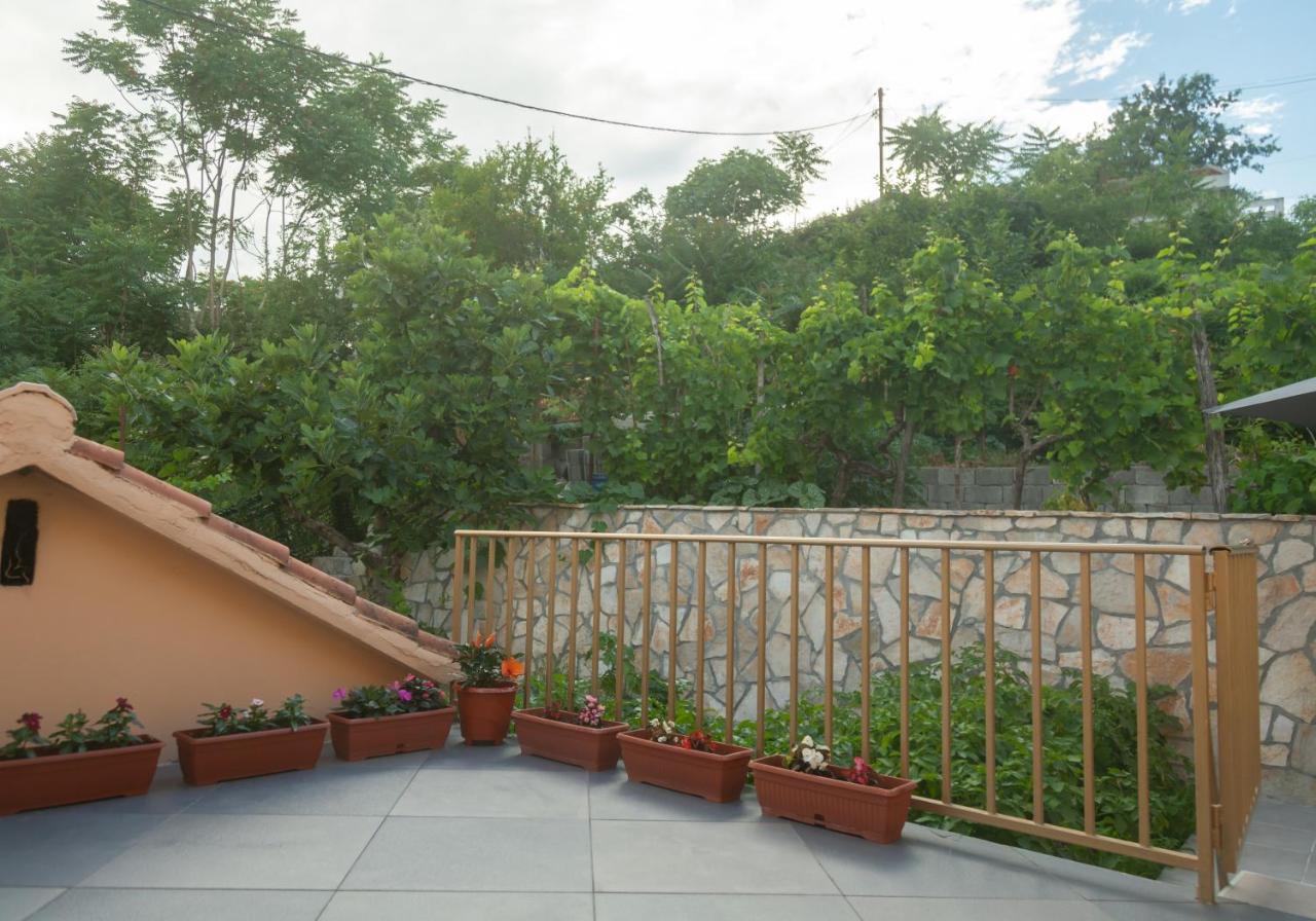 Apartment Milena Virpazar Luaran gambar